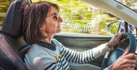 L'Auto-Journal 1214 Déjà au volant !