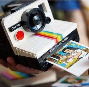 Réponses Photo 367 Ce Polaroid Lego OneStep SX-70