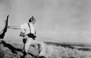 Réponses Photo 388 LE VRAI DU FAUXDES ICÔNES EN QUESTION