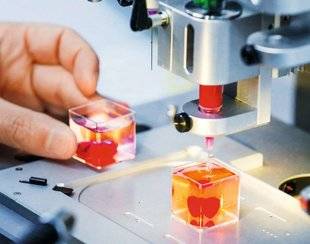 Top Santé 346 UN CŒUR IMPRIMÉ EN 3D