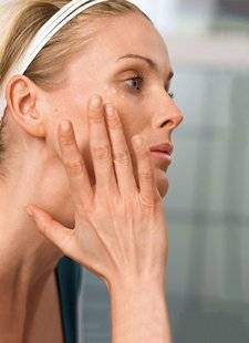 Top Santé 351 C'est quoi un bon contour des yeux ?