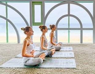 Top Santé 352 APPRENDRE À MÉDITER EN THALASSO