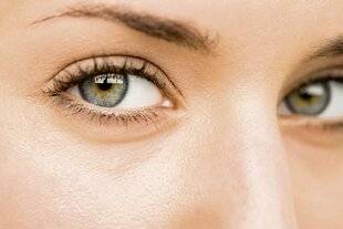 Top Santé 423 SOINS & MAQUILLAGE VRAIMENT SANS DANGER POUR MES YEUX ?