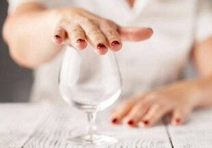 Top Santé 425 L'alcool en janvier : en mode dry ?