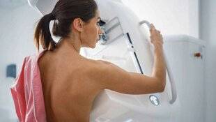 Top Santé 427 Selon une étude, les mammographiespourraient révéler des risques cardiaquescachés chez les femmes