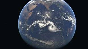 Science & Vie Junior 307 DANS LES YEUX DES CYCLONES