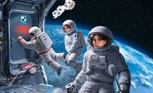 Science & Vie Junior 435 Comment les astronautes font-ils pipi et caca dans l'espace ?