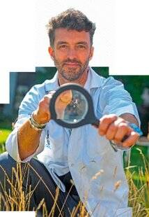 Science & Vie Junior 435 Entomologiste médico-légal Damien Charabidzé