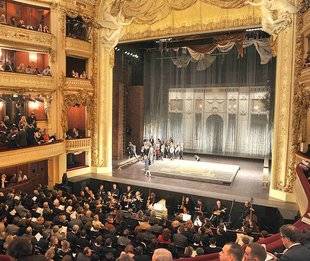 Diapason 679 4 Tous à l'opéra