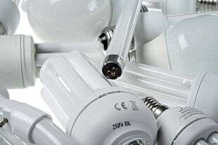 Maison & Travaux 346 JE RECYCLE mes vieilles ampoules et mes néons