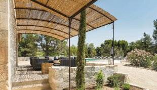 Maison & Travaux 350 6. INTÉGRER DES MURETS afin de structurer les volumes