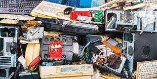 Maison & Travaux 351 COMMENT RECYCLER mon matériel électronique ?