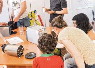 Maison & Travaux 351 J'ai réparé mon aspirateur DANS UN REPAIR CAFÉ