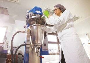 Hors-Séries 324 DANS LES LABOS