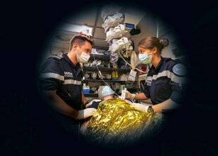 Hors-Séries 326 PROFESSION MÉDECIN DE BORD