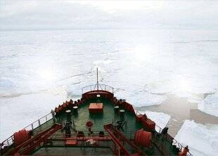Hors-Séries 326 MIRAGE DANS LE GRAND NORD
