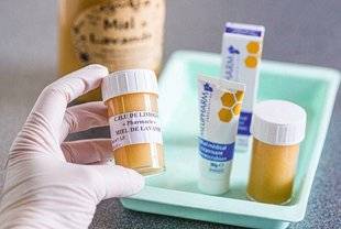 Pleine Vie 400 DE LA RUCHE AUX MÉDICAMENTS