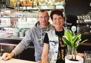 Pleine Vie 402 JE REPRENDS UN BAR-TABAC