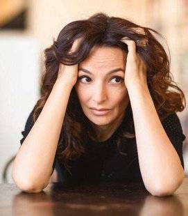 Pleine Vie 405 ÉLIETTE ABÉCASSIS FAIT JOUER L'AMOUR ET LE HASARD