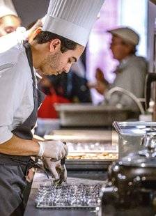 Pleine Vie 405 LA GASTRONOMIE À L'HONNEUR À LYON