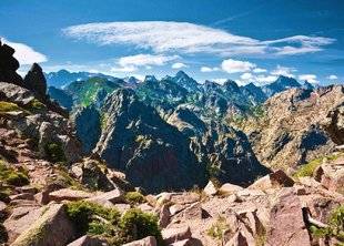 Pleine Vie 408 DANS LA FRANCE DU ROUTARD