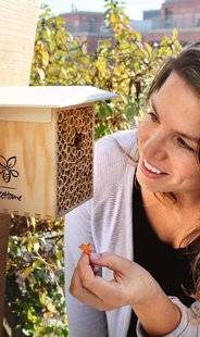 Pleine Vie 409 ADOPTEZ DES ABEILLES