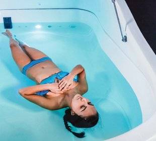 Pleine Vie 410 LES BIENFAITS DE LA FLOTTAISON