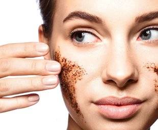 Pleine Vie 411 Le gommage, votre meilleur allié bronzage
