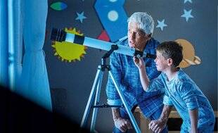 Pleine Vie 458 Leur faire découvrir L'ASTRONOMIE