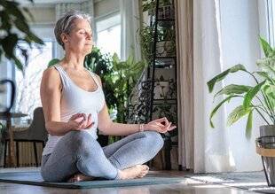 Pleine Vie 468 LE YOGA, POUR SE RECONNECTER À SON CORPS ET CALMER LE MENTAL