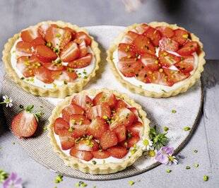 Pleine Vie 480 Tartelette à la fraise et à la pistache