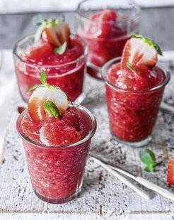 Pleine Vie 480 Granité de fraise au coulis de framboise