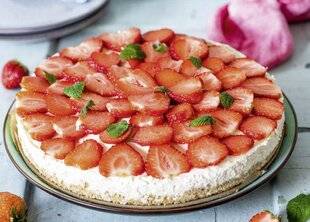 Pleine Vie 480 Cheese-cake à la fraise et au chocolat blanc