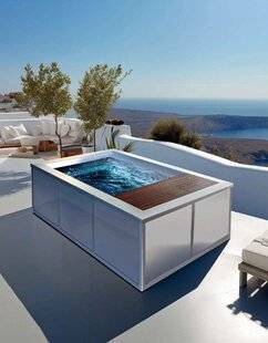 Le Journal de la Maison 562 Piscine hors-sol : elle a tout d'une grande !