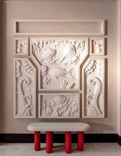 Le Journal de la Maison 564 Le bas-relief s'encanaille !