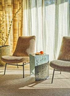 Le Journal de la Maison 574 ISSÉ, UNE NOUVELLE IMAGE DU LUXE DISCRET