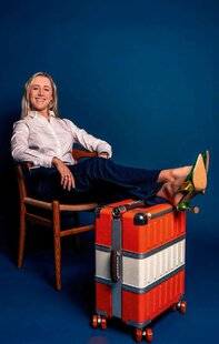 Le Journal de la Maison 574 Avec « Drobe », elle redonne à la valise une fonction de dressing… mais sur roulettes