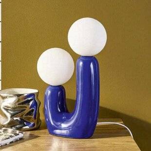 Le Journal de la Maison 576 Autour d'une table basse colorée ou organique