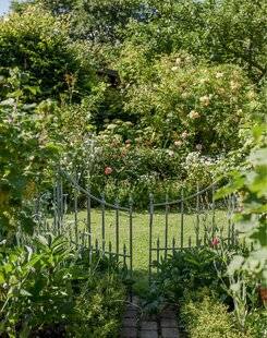 Mon Jardin & Ma Maison 781 POUR UN JOYEUX ÉLOGE DE LA SIMPLICITÉ