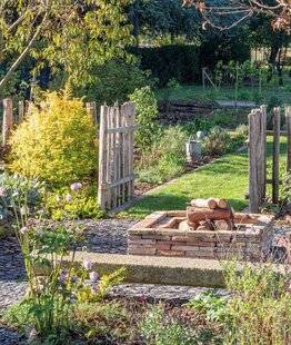 Mon Jardin & Ma Maison 785 LE JARDIN DES LANTERNES