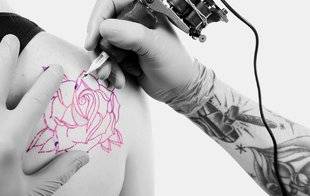 Science & Vie 1211 Mieux vaut avoir la santé quand on se fait tatouer