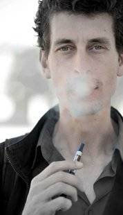 Science & Vie 1219 L'e-cigarette serait la plus efficace pour arrêter de fumer