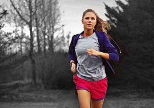 Science & Vie 1221 Avoir une grosse poitrine peut freiner la pratique du sport