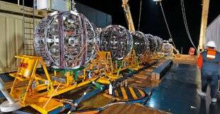 Science & Vie 1292 ON A DÉTECTÉ LE PREMIER NEUTRINO D'ULTRA-HAUTE ÉNERGIE
