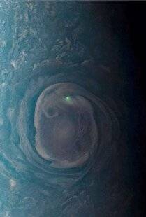Science & Vie 1296 Pourquoi les planètes gazeuses ne s'enflamment-elles pas ?