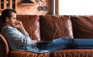 Science & Vie 1298 Le binge-watching a aussi du bon !