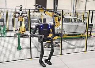 Science & Vie 1305 LES ROBOTS REDÉFINISSENT LE TRAVAIL