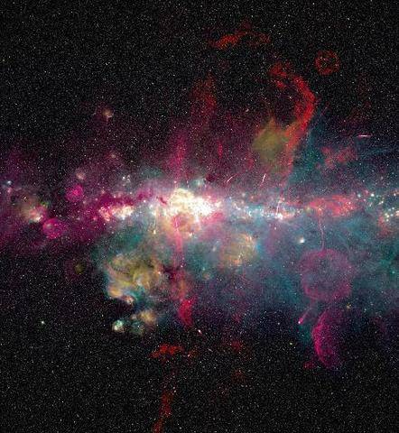 Science & Vie 1308 IL Y A DU SUCRE DANS L’ESPACE !
