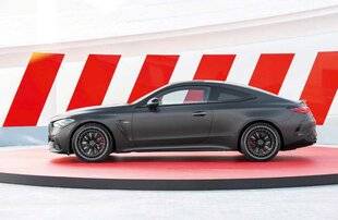 Sport Auto 744 En attendant mieux