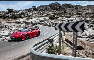 Sport Auto 751 À MARCHE FORCÉE